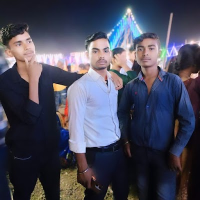 SCHOVIT8DAX9_Girdharpur_Middle_School_ChIJswIuGfEV8jkRB92YwKH5i9M_5