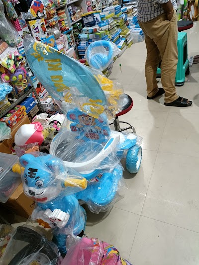 STATFGATBITY_Kids_World_ChIJN_WZ5psb8jkRSeiF1OD83hw_5