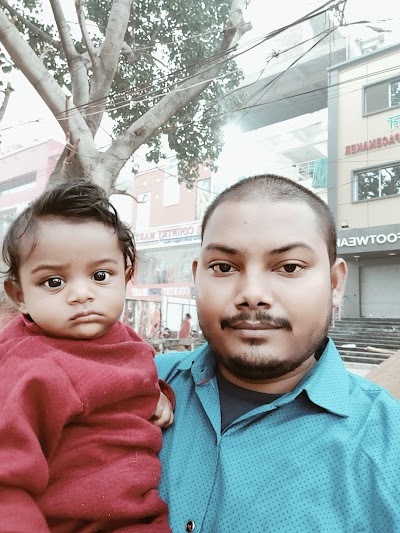 STATKX0OFU0F_Kurha_Bazaar_ChIJuz9x8L7x8TkRJMOYFmD01nQ_4