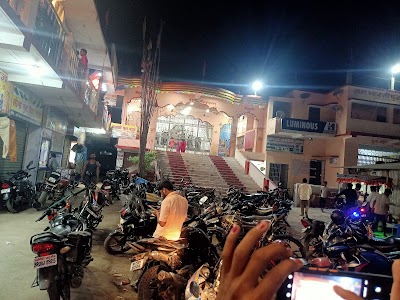 STATKX0OFU0F_Kurha_Bazaar_ChIJuz9x8L7x8TkRJMOYFmD01nQ_8