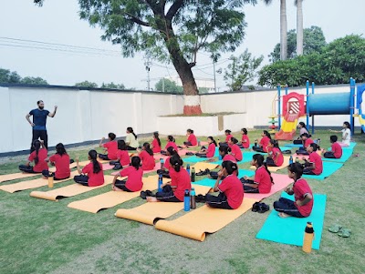 YOGAOWGAD4PD_YOGA___WELLNESS_CENTRE_ChIJW83O-A8b8jkRCmASSHZd0lE_3