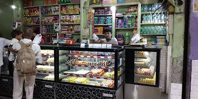 BAKEC2FSZAES_Deepak_Sweets___Cake_House_ChIJl8HPtTkf8jkRTbKwnR_NvYk_4