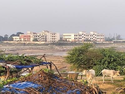 COLLI8FSHPUE_GNM_and_PMI_Nongarh_Lakhisarai_ChIJoydJFosl8jkR9ur3WplUP1I_7