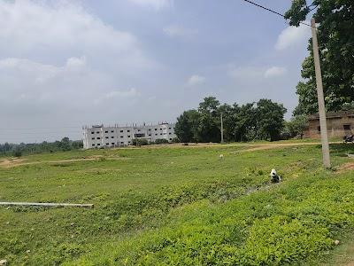 COLLVWBKQDVJ_SMT_GANGA_DEVI_MEMORIAL_MAHAVIDYALAYA_SUDAMAPUR_ChIJaTt-5VGB8TkR4KsgrrGwhqU_6