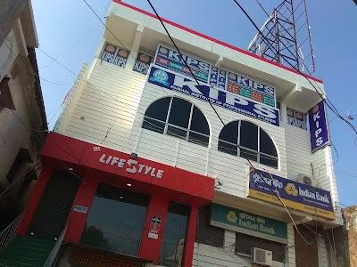 COLLW7OY48NA_KIPS_ChIJZ18HXswa8jkRpqMhKOPUyjU_1