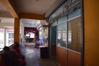 DENTVDFDIW5D_Advance_Dental_Care_-_Dentist___Dental_Surgeon_ChIJ3XTmwiob8jkR6rXLSEj6smk_7