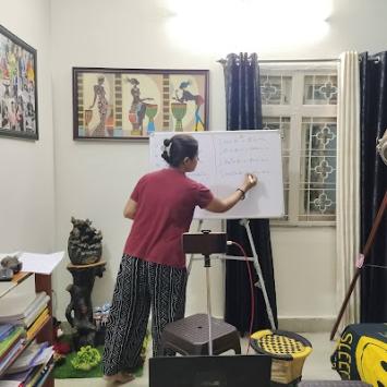 PHAR1T8BAVIA_Dr_Charu_Academy_ChIJW_Nhelcb8jkR3a5NKRdP8bk_4