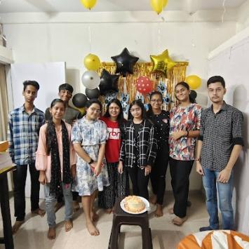 PHAR1T8BAVIA_Dr_Charu_Academy_ChIJW_Nhelcb8jkR3a5NKRdP8bk_6