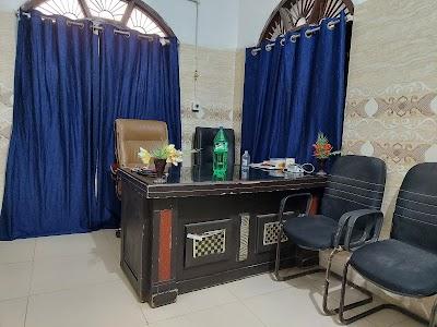 PHYSI804Y9Y0_Life_Care_Hospital___Institute_for_Paramedical_and_Nursing_ChIJEZKWUiwb8jkRoCYyRoT_FB8_10