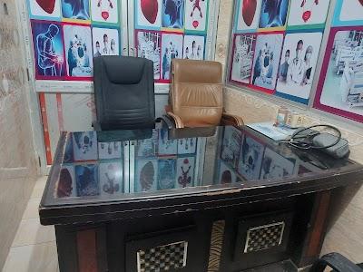 PHYSI804Y9Y0_Life_Care_Hospital___Institute_for_Paramedical_and_Nursing_ChIJEZKWUiwb8jkRoCYyRoT_FB8_9