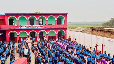 SCHOIMJQCCDB_Utkramit_Middle_School_Akha_ChIJEflTr6sf8jkRth6dNaEUyK0_6