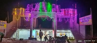 SCHOK9GE632Z_JAY_SHREE_RAM_MARKET_ChIJAepk9AoX8jkRGlhho7a7FrY_2