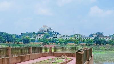 YOGAIQP8F080_Bihar_School_of_Yoga_ChIJM-q_6QLv8TkR1rqWoqpZrCE_9